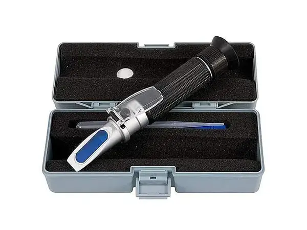 Refractómetro PCE-010