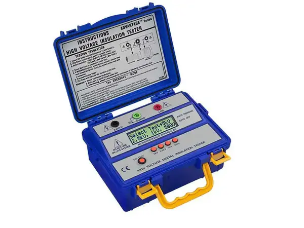 Medidor de aislamiento PCE-IT413
